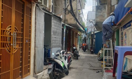 BÁN NHÀ QUẬN 3 40M2 5 TẦNG 8 PHÒNG KHÉP KÍN DOANH THU 32T/1 THÁNG CÁCH MẠNG THÁNG 8 5.9 TỶ.