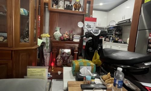 BÁN NHÀ PHÚ NHUẬN HXH   4 TẦNG NỞ HẬU 4.5 M BTCT ĐẸP LUNG LINH LÊ VĂN SỸ CHỈ 7.2 TỶ