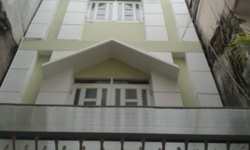 BÁN NHÀ QUẬN 3 SÁT MẶT TIỀN 25M2 3 TẦNG BTCT NỞ HẬU HẺM THÔNG LÝ CHÍNH THẮNG 3.4 TỶ.