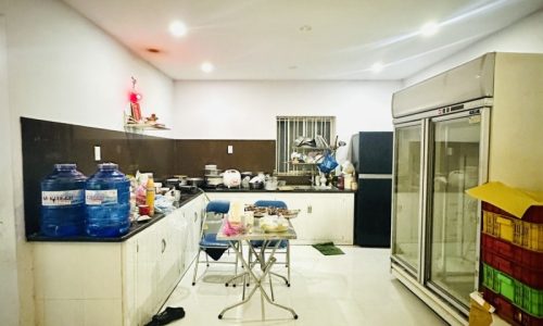 BÁN NHÀ BÌNH THẠNH 90M2 NGANG 8M 3 TẦNG BTCT SÁT MẶT TIỀN NƠ TRANG LONG 7.1 TỶ.