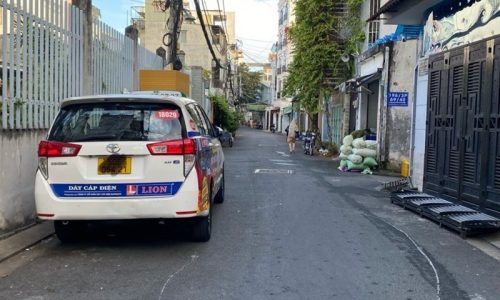 BÁN NHÀ PHÚ NHUẬN 60M2 HẺM XE TẢI OTO VÀO NHÀ 3 TẦNG 4PN KINH DOANH ĐỈNH NGUYỄN CÔNG HOAN 10.5 TỶ.