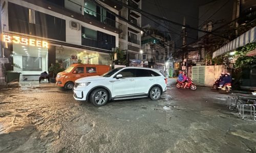 BÁN NHÀ QUẬN 3 HXH 55M2 2 TẦNG THÔNG HUỲNH VĂN BÁNH SÁT MT LÊ QUÝ ĐÔN GẤP BÁN 5 TỶ.