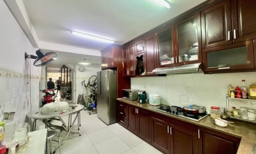 BÁN NHÀ MẶT TIỀN 70M2 6 TẦNG 8 PN KD ĐỈNH CHDV SÁT Q1 PHÓ ĐỨC CHÍNH 12.5 TỶ.