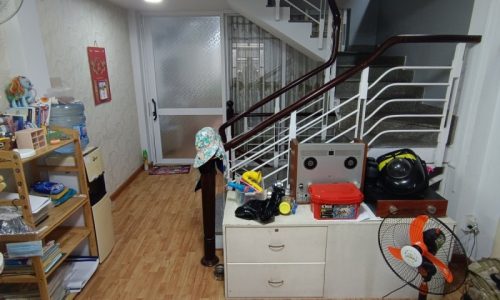 BÁN NHÀ PHÚ NHUẬN HXH 70M2 4 TẦNG NGANG 4,3M 3 PN SÁT MT THÍCH QUẢNG ĐỨC 8.9 TỶ.