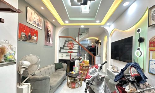 BÁN NHÀ PHÚ NHUẬN HBG 1 SEC 29M2 3 TẦNG ĐẸP LUNG LINH Ở NGAY TRẦN HUY LIỆU GẤP BÁN 3.6 TỶ