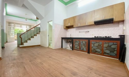 BÁN NHÀ BÌNH THẠNH OTO VÀO NHÀ 55M2 4 TẦNG NGANG 4M  HẺM THÔNG PHAN CHU TRINH  GẤP BÁN 7.3 TỶ