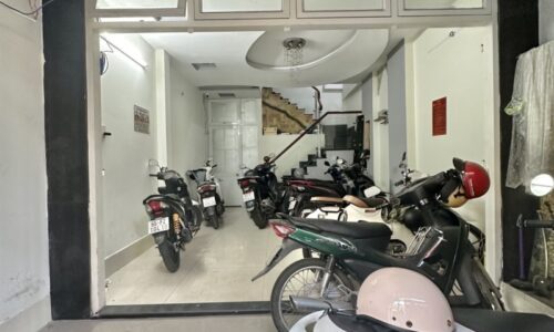 BÁN NHÀ QUẬN 10 HXH 70M2 4 TẦNG NGANG 4M 7 PN CHDV DÒNG TIỀN CMT8 11.7 TỶ.