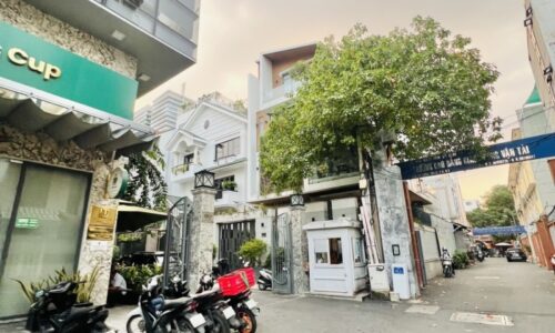 BÁN NHÀ QUẬN 3 OTO VÀO NHÀ 50M2 3 TẦNG 3 PN KD ĐỈNH LÝ CHÍNH THẮNG GẤP BÁN 8.6 TỶ.