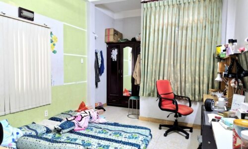 BÁN NHÀ PHÚ NHUẬN OVO VÀO NHÀ 70M2 4 TẦNG NGANG GẦN 4M CẦM BÁ THƯỚC 8 TỶ.