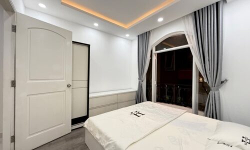 BÁN NHÀ PHÚ NHUẬN HXH 5M 35M2 5 TẦNG 4 PN HẺM THÔNG PHAN XÍCH LONG 6.95 TỶ.