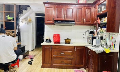 BÁN NHÀ QUẬN 3 HBG 40M2  5 TẦNG NGANG 4.5M 7 PN CHDV LÊ VĂN SỸ 5.5 TỶ.