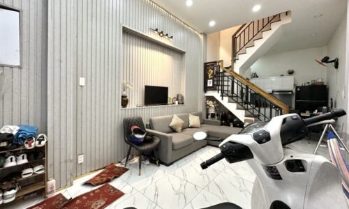 BÁN NHÀ PHÚ NHUẬN HXH 40M2 4 TẦNG NGANG 4M 5 PN SÁT MT  LÊ VĂN SỸ 7.5 TỶ.