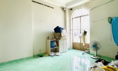 BÁN NHÀ MẶT TIỀN 40M2 5 TẦNG NGANG 6M 5 PN KD ĐỈNH TRƯỜNG SA GẤP BÁN 8.7 TỶ.