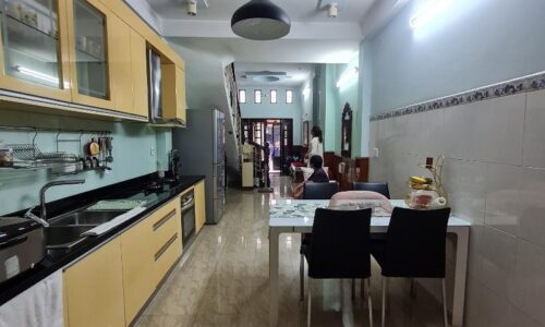 BÁN NHÀ BÌNH THẠNH HXH 60M2 4 TẦNG 3 PN SÂN THƯỢNG SÁT MT HOÀNG HOA THÁM 7.9 TỶ.