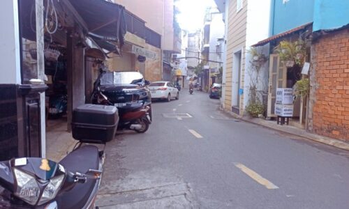 BÁN NHÀ MẶT TIỀN 85M2 5 TẦNG 6 PN KHU VIP PHAN XÍCH LONG KINH DOANH ĐỈNH HOA ĐÀO  GẤP BÁN   12.6 TỶ.