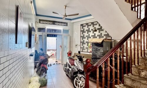 BÁN NHÀ BÌNH THẠNH HXH 60M2 4 TẦNG NỞ HẬU 5M 5 PN SÁT MT HOÀNG HOA THÁM  GẤP BÁN 6.7  TỶ.