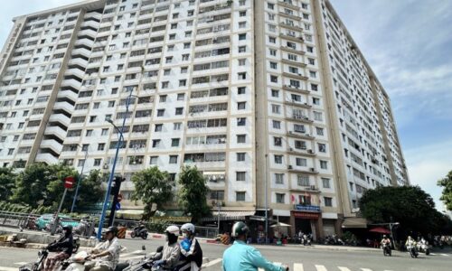 BÁN NHÀ VIP CHUNG CƯ 60M2 NGANG 7M 2 PN ĐẸP KHU PXL MIẾU NỔI 4.3 TỶ.