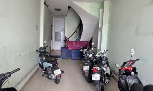 BÁN NHÀ GÒ VẤP 90M2 3 TẦNG HẺM 8M 8 PN CHDV ĐỈNH NGUYỄN VĂN CÔNG 7.2 TỶ.