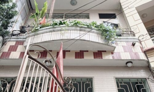 BÁN NHÀ PHÚ NHUẬN HXH 60M2 5 TẦNG NGANG 4,2M NỞ HẬU 7 PN CHDV LÊ VĂN SỸ 11.2 TỶ.