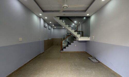 BÁN NHÀ TÂN BÌNH HXH 39M2 2 TẦNG NGANG GẦN 4M ĐẸP MỚI NGUYỄN BẬC 5.5 TỶ.