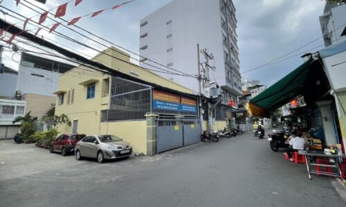 BÁN NHÀ PHÚ NHUẬN HXH 50M2 2 TẦNG NỞ HẬU 3.9M SAT MT HOÀNG VĂN THỤ GẤP BÁN  6.6 TỶ