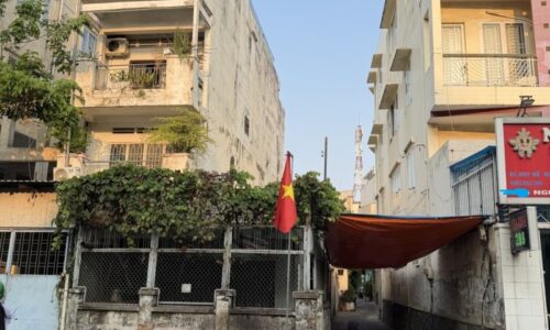 BÁN NHÀ MẶT TIỀN 75M2 2 TẦNG NGANG 4.5M LÔ GÓC KD ĐỈNH NGUYỄN VĂN ĐẬU 9.9 TỶ.