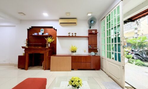 BÁN NHÀ CHUNG CƯ TẦNG TRỆT  60M2 NGANG 4M 3 PN KD ĐỈNH NƠ TRANG LONG 3.3 TỶ