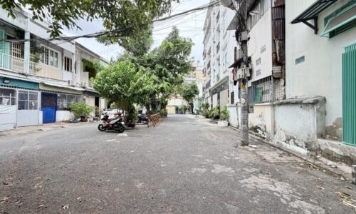 BÁN NHÀ PHÚ NHUẬN OTO VÀO NHÀ 80M2 3 TẦNG NỞ HẬU 5M 5 PN PHAN XÍCH LONG 13.5 TỶ.